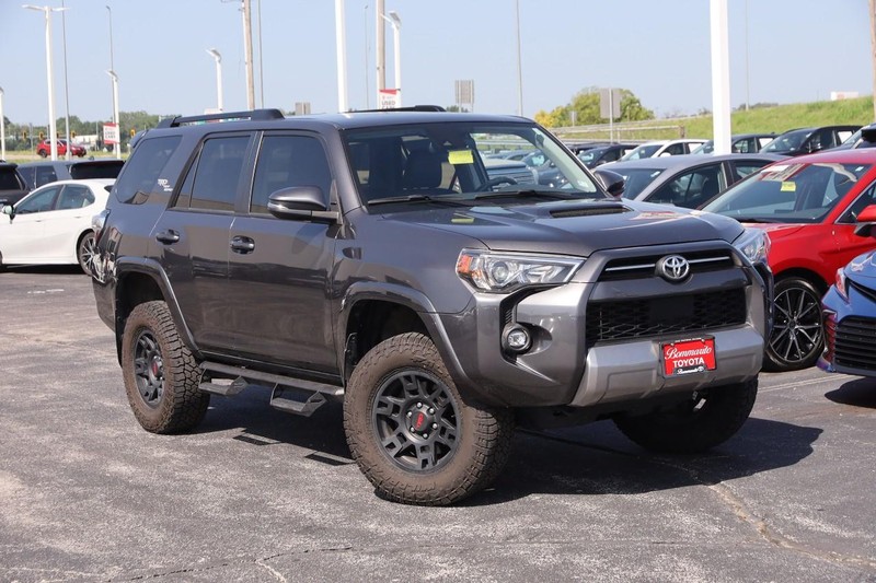 Toyota 4Runner Vehicle Image 02