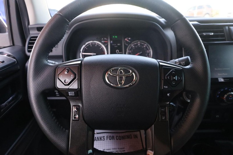 Toyota 4Runner Vehicle Image 10
