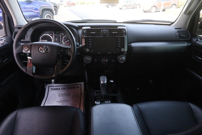 Toyota 4Runner Vehicle Image 21