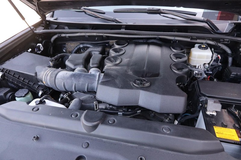 Toyota 4Runner Vehicle Image 27