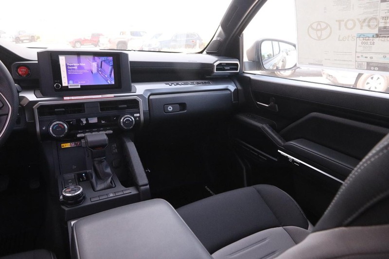 Toyota Tacoma 4WD Vehicle Image 26