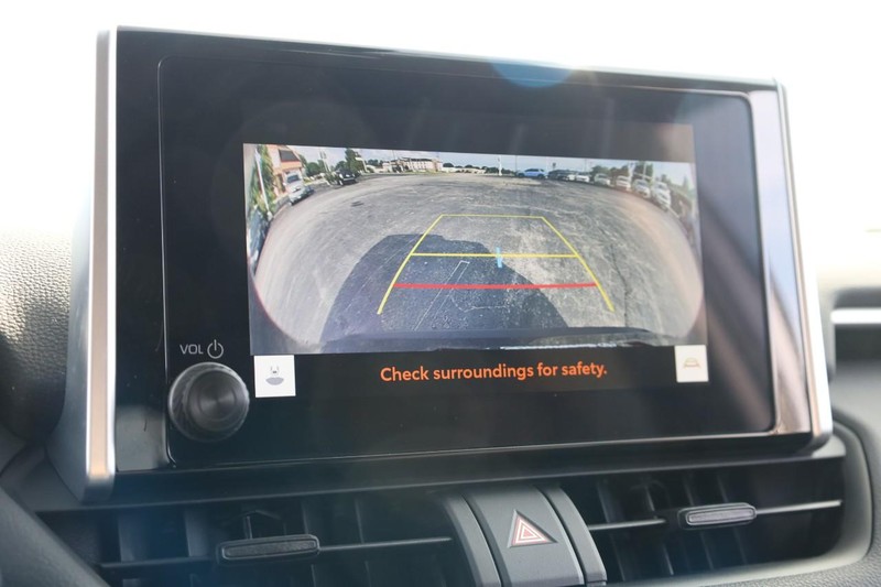 Toyota RAV4 Hybrid Vehicle Image 14