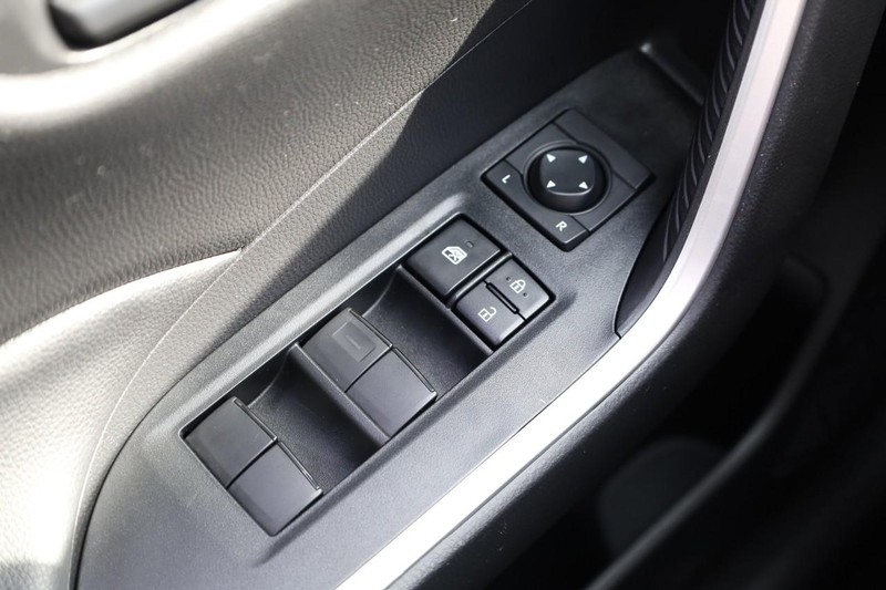 Toyota RAV4 Hybrid Vehicle Image 19