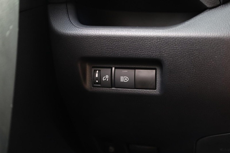 Toyota RAV4 Hybrid Vehicle Image 20