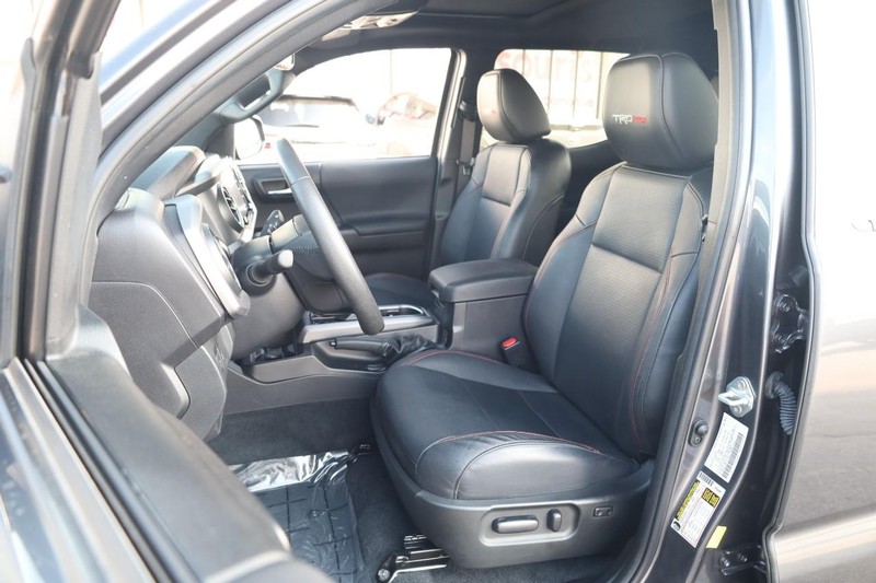 Toyota Tacoma 4WD Vehicle Image 08