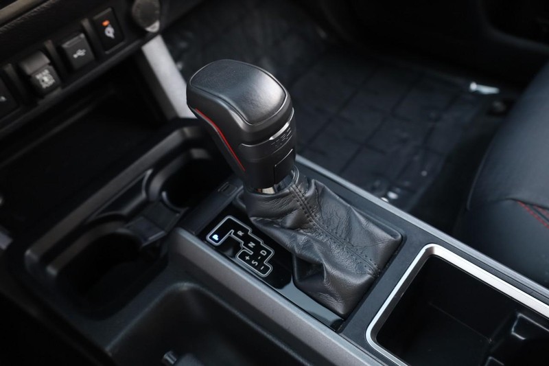Toyota Tacoma 4WD Vehicle Image 17