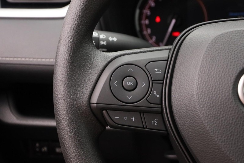 Toyota RAV4 Vehicle Image 11