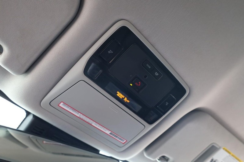 Toyota Grand Highlander Vehicle Image 18