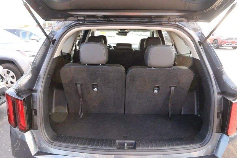 Kia Sorento Vehicle Image 07