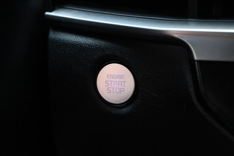 Kia Sorento Vehicle Image 14