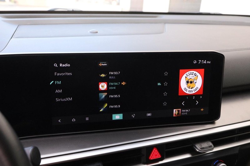 Kia Sorento Vehicle Image 15