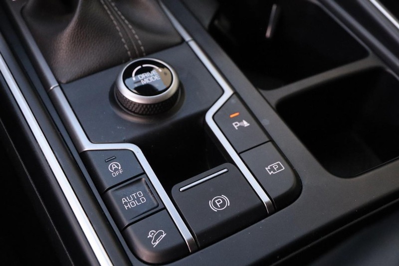 Kia Sorento Vehicle Image 20