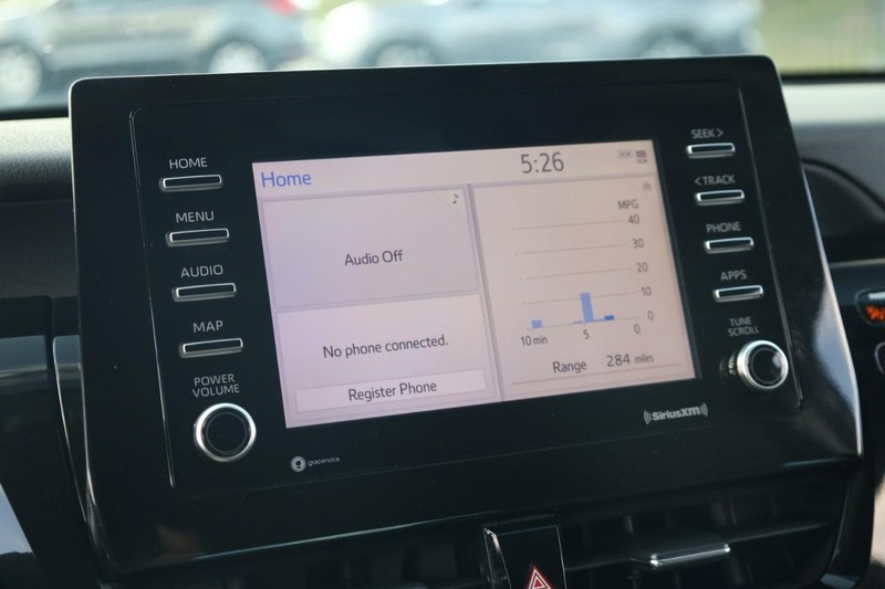 Toyota Camry Vehicle Image 11