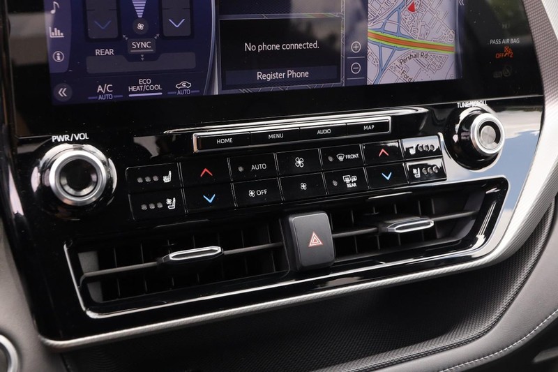 Toyota Highlander Vehicle Image 20