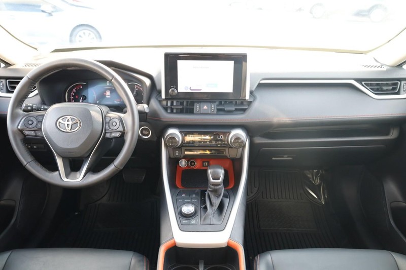 Toyota RAV4 Vehicle Image 21