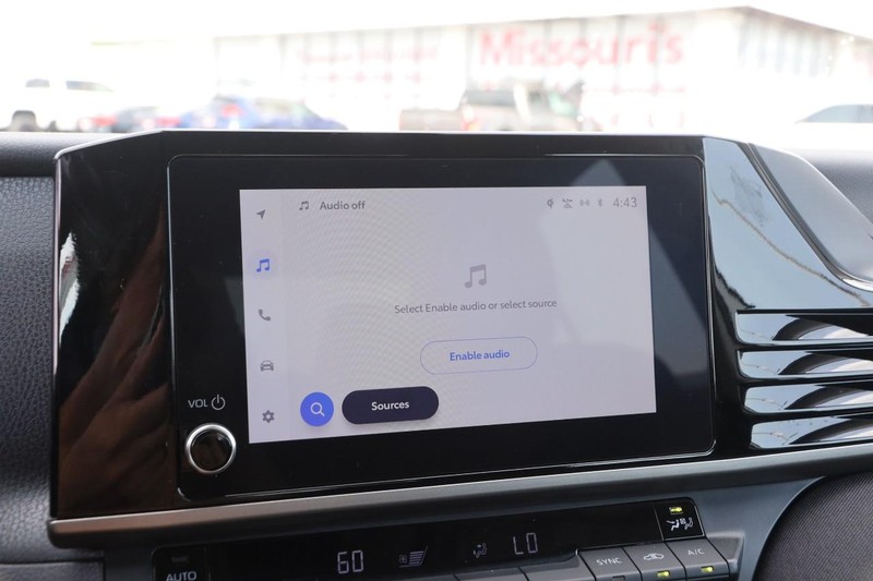Toyota Camry Vehicle Image 15