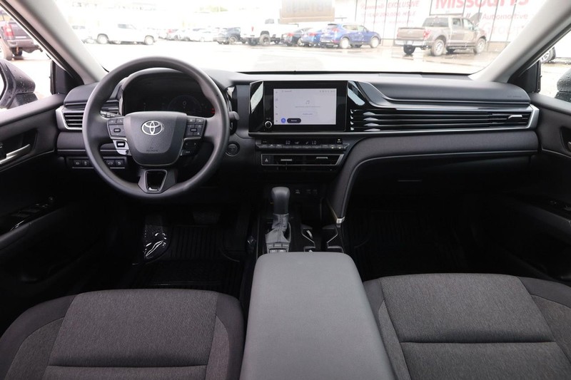 Toyota Camry Vehicle Image 20