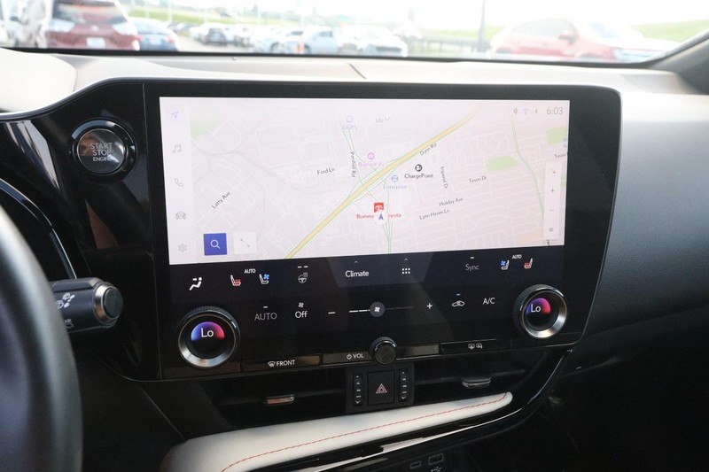 Lexus NX Vehicle Image 17