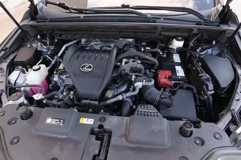 Lexus NX Vehicle Image 27