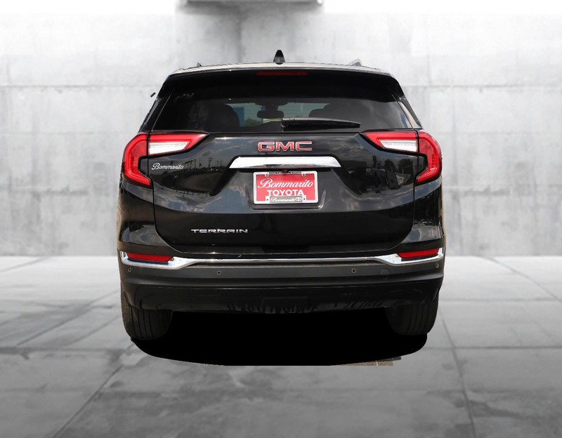 GMC Terrain Vehicle Image 06