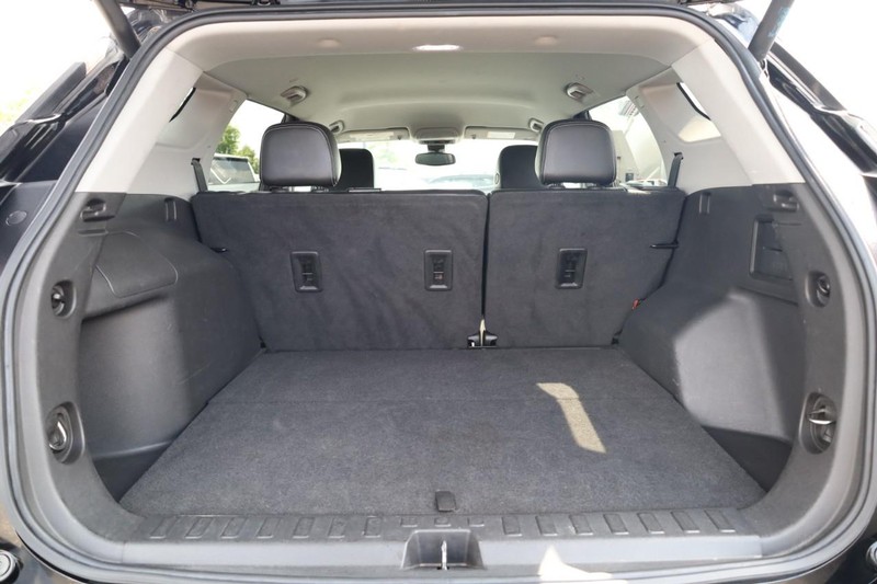 GMC Terrain Vehicle Image 07