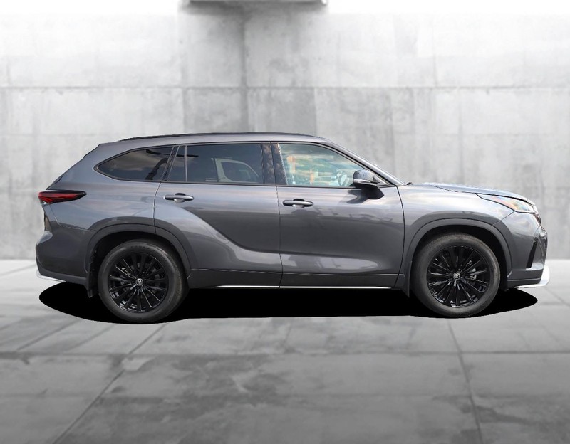 Toyota Highlander Vehicle Image 05