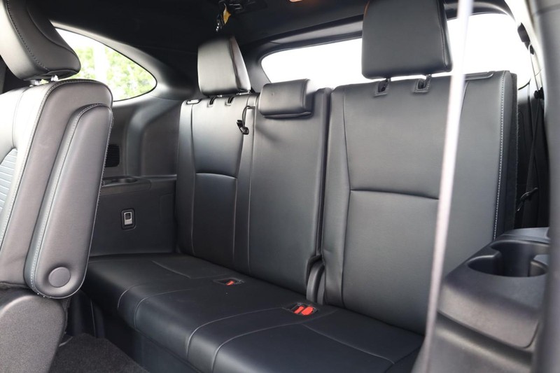 Toyota Highlander Vehicle Image 25