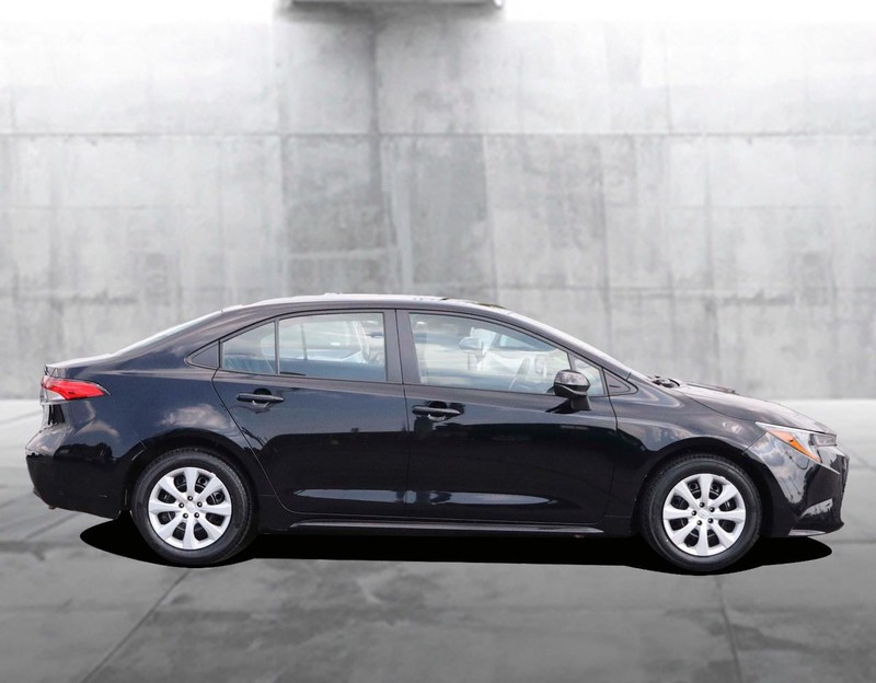 Toyota Corolla Vehicle Image 05