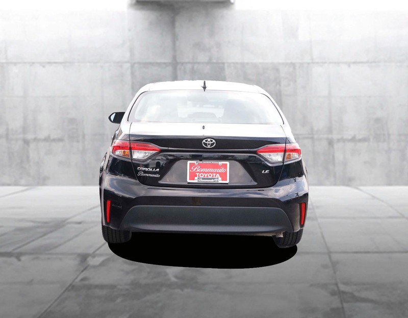 Toyota Corolla Vehicle Image 06