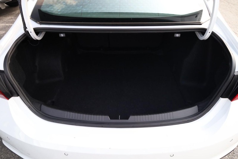 Chevrolet Malibu Vehicle Image 07