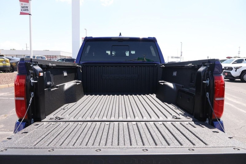 Toyota Tacoma 4WD Vehicle Image 07