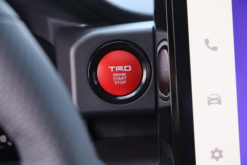 Toyota Tacoma 4WD Vehicle Image 14