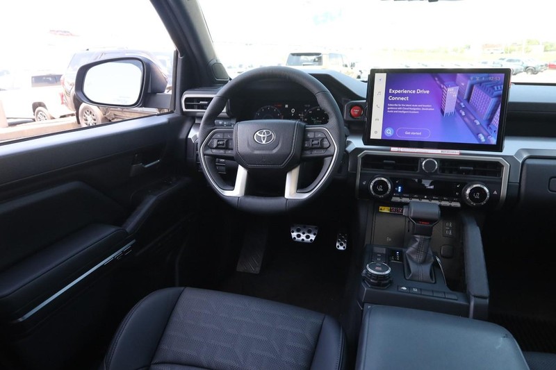 Toyota Tacoma 4WD Vehicle Image 21