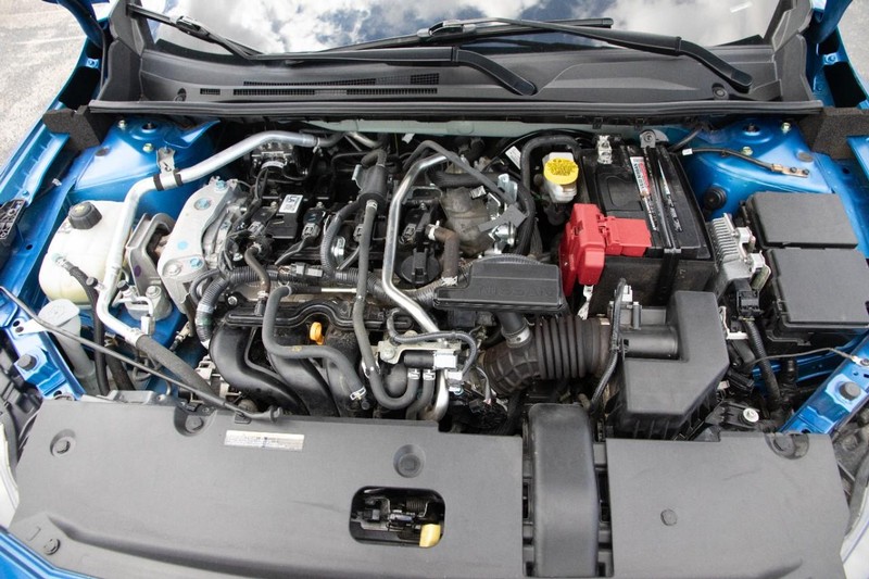 Nissan Sentra Vehicle Image 27