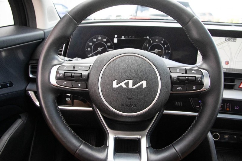 Kia Sportage Vehicle Image 11