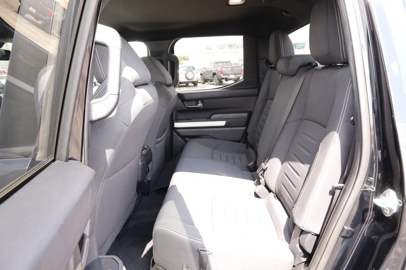 Toyota Tacoma 4WD Vehicle Image 09