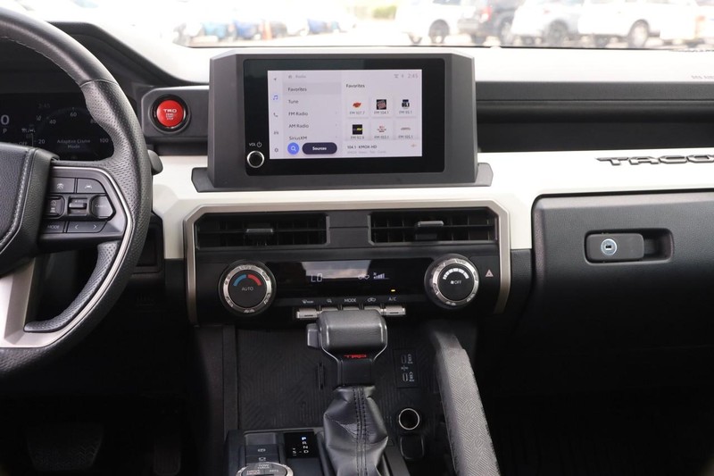 Toyota Tacoma 4WD Vehicle Image 23