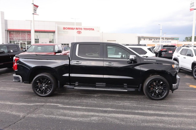 Chevrolet Silverado 1500 Vehicle Image 05