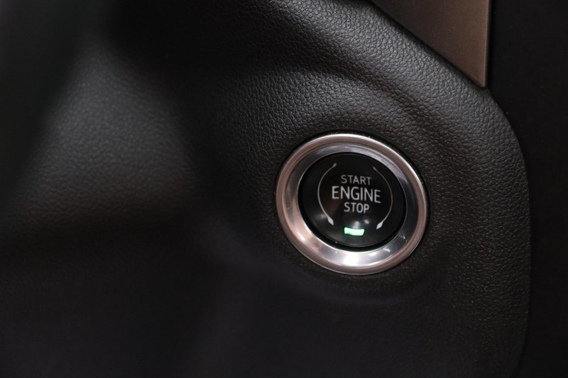 Chevrolet Silverado 1500 Vehicle Image 16