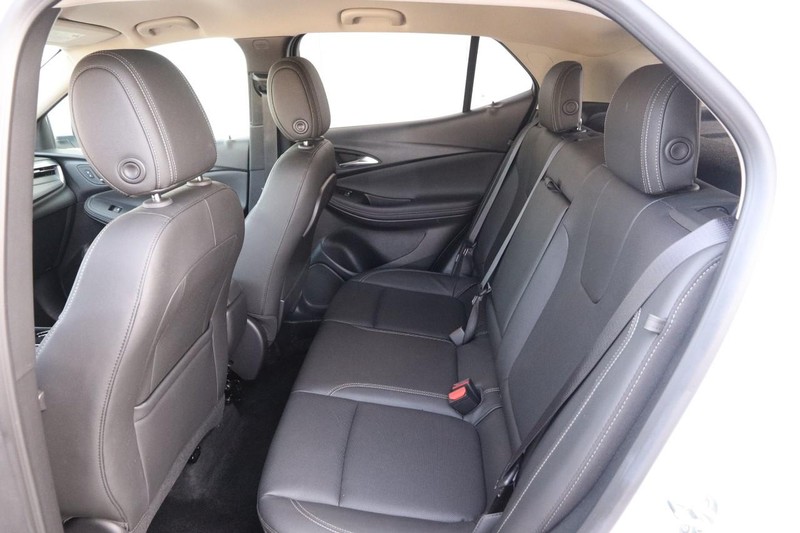 Buick Encore GX Vehicle Image 09