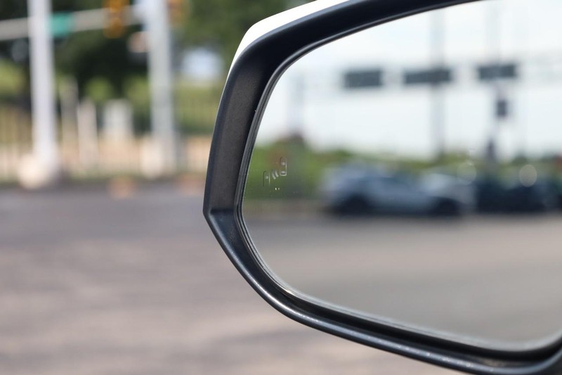 Toyota RAV4 Vehicle Image 20