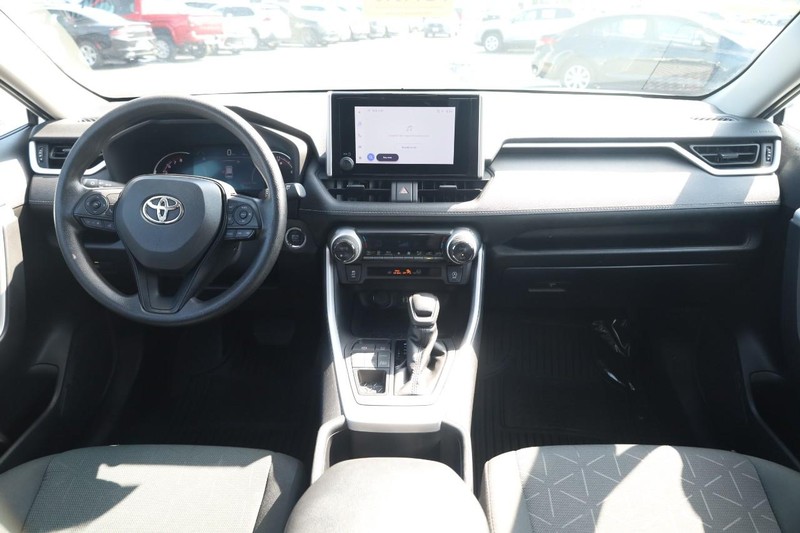 Toyota RAV4 Vehicle Image 23