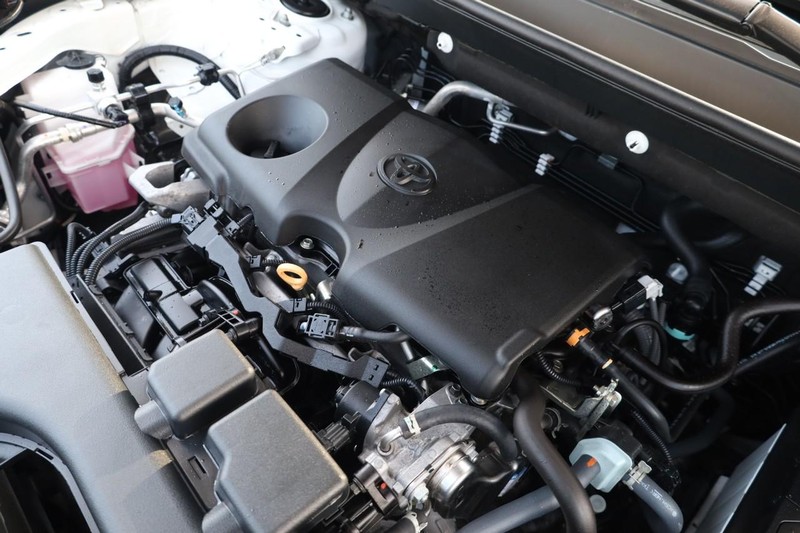 Toyota RAV4 Vehicle Image 26