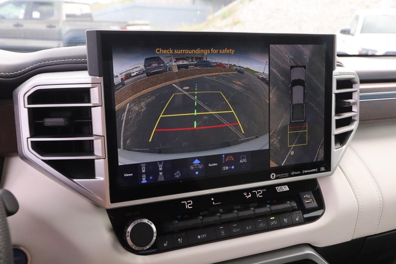 Toyota Tundra 4WD Hybrid Vehicle Image 20