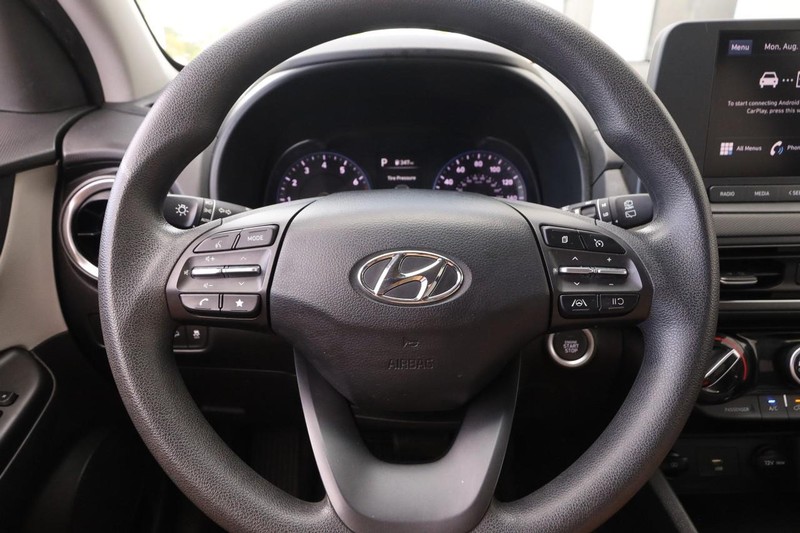 Hyundai Kona Vehicle Image 16