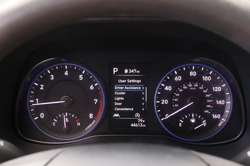 Hyundai Kona Vehicle Image 19