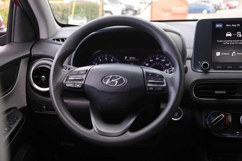 Hyundai Kona Vehicle Image 26