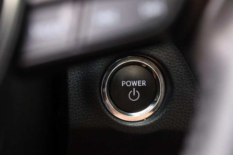 Toyota RAV4 Hybrid Vehicle Image 16