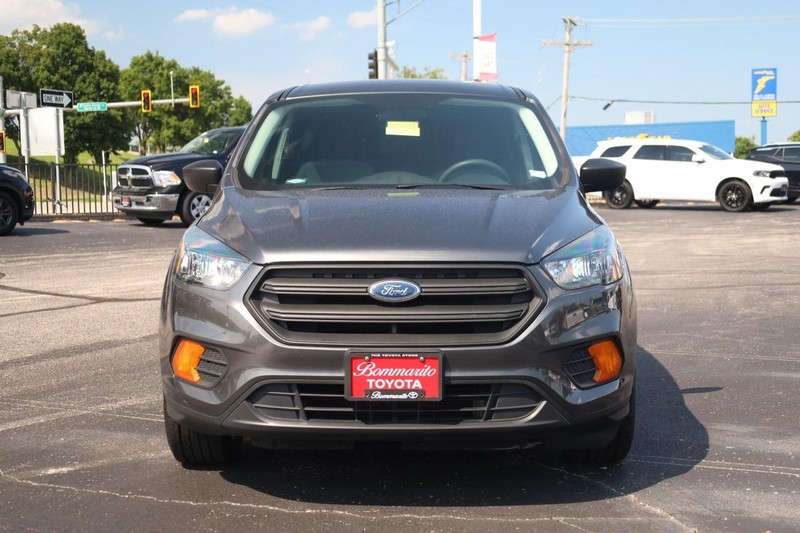 Ford Escape Vehicle Image 04
