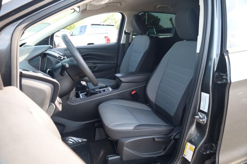 Ford Escape Vehicle Image 08